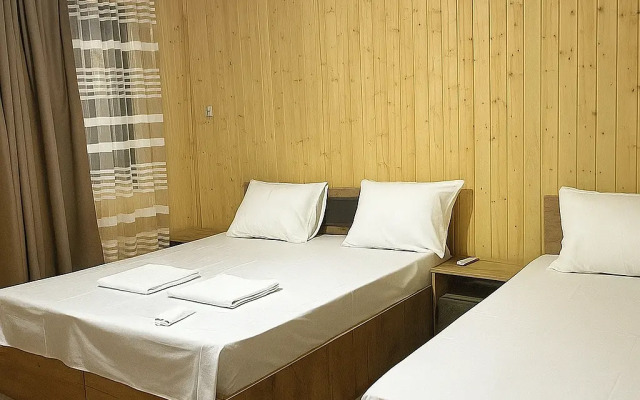 Delis Guest House