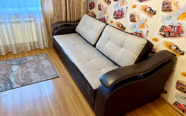 Dvukhkomnatnaya s kachestvennym remontom Flat