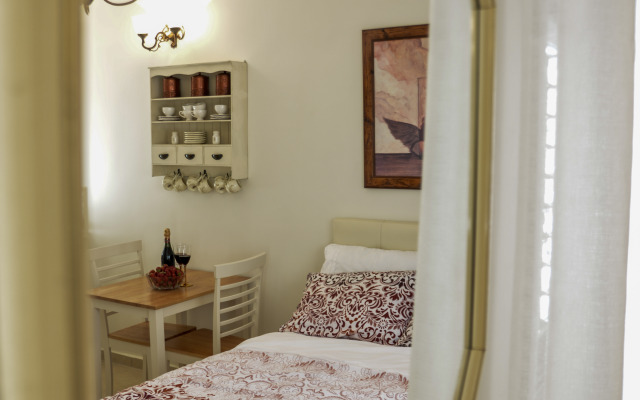 V&V Boutique Apartments Near The Beach