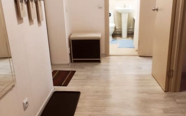 Апартаменты 2-х комнатные на Юности 3