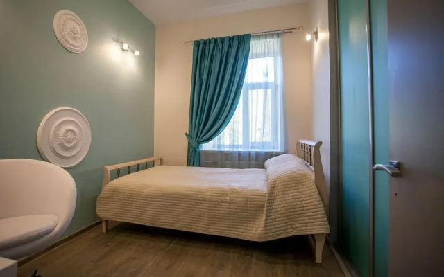 Квартира на ул Большая Конюшенная 4-6-8