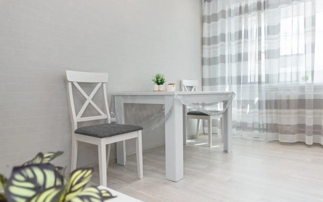 prostornaya i uyutnaya v epicentre zhizni Zasheksninskogo rajona Flat