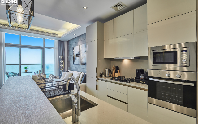 Апартаменты bnbmehomes | Lux Beachfront Getaway on Palm-20412