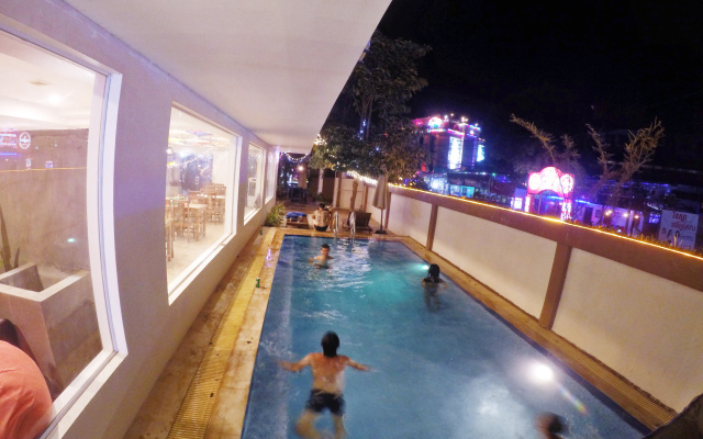 Sky Garden Boutique Hotel