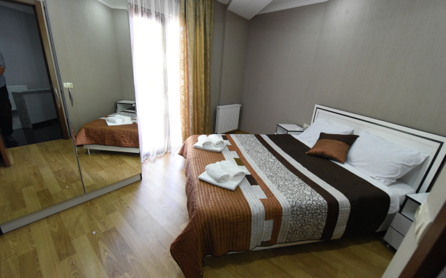 New House Apartments