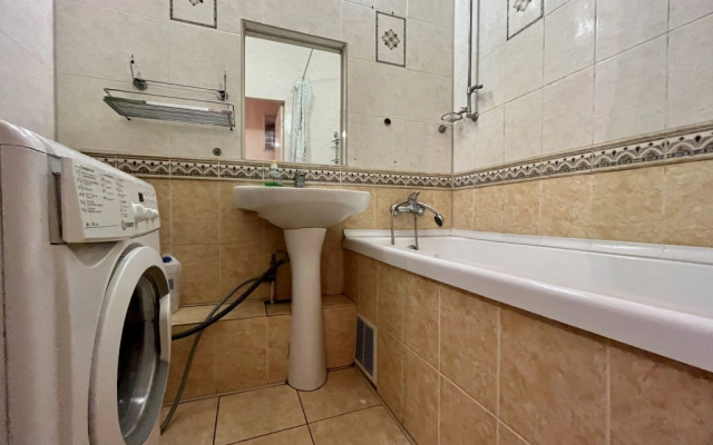 67 Two-Room Apartment Noviy Arbat