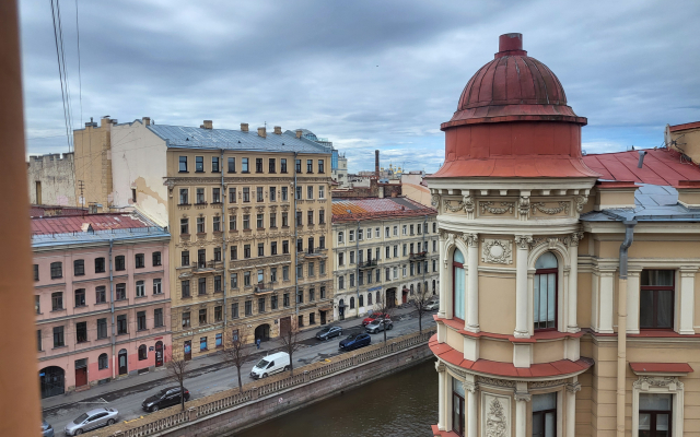 Квартира Студия Дизайнерская с Видом на Канал