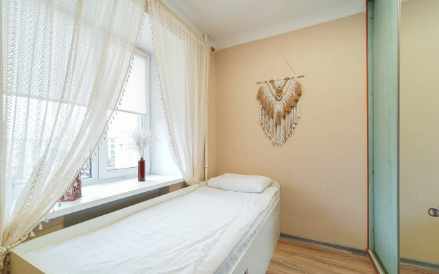 Na Prospecte Nezavisimosti 52 Flat 3-room