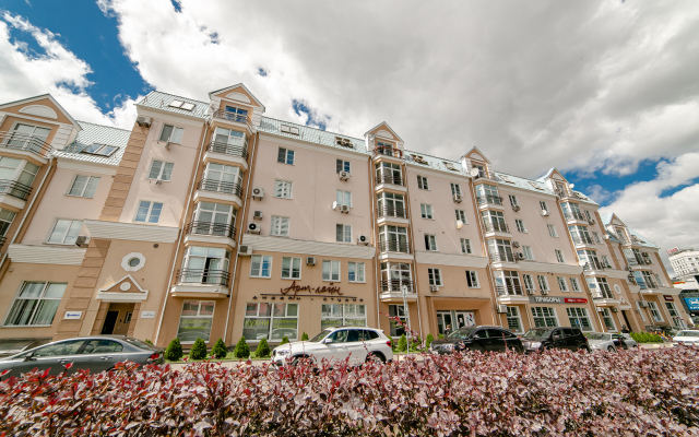 Апартаменты Четырёхкомнатная Элитная VIP-Квартира в Центре