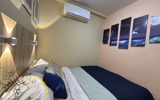 Na Tsvetochnoy Ulitse 30/1 Flat