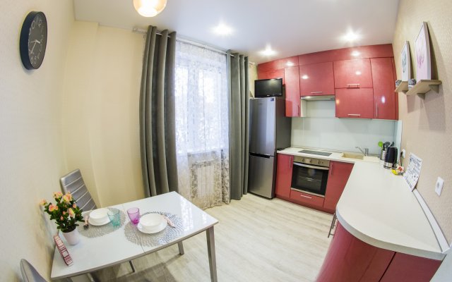 Uchebnaya 20 flat