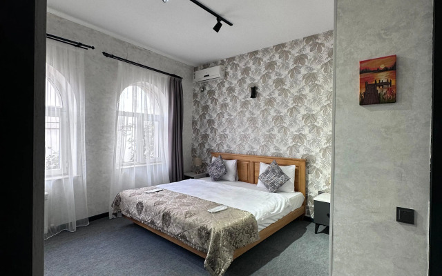 Отель Heritage Old CIty