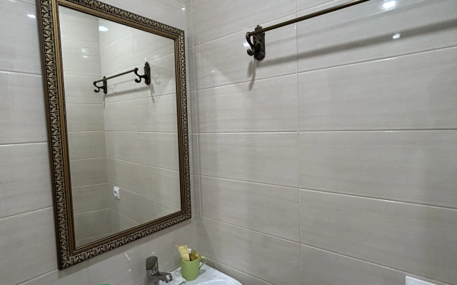 Kvartira Apartamenty v centre Elisty