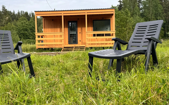 Гостевой дом Гостевые дома Family и Studio на Берегу Ладоги