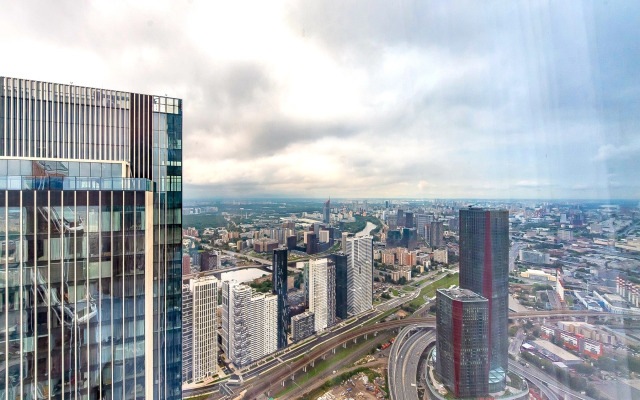 Апартаменты Москва Сити трех комнатные угловой вид