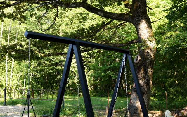 Castnyj dom V tisine na 5 gostej Les, gornaa reka, polnoe uedinenie