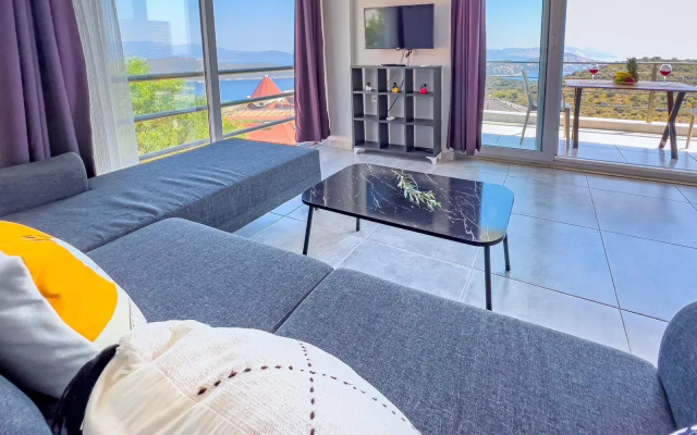 Just Dream Suites Hotel