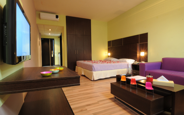 Suite Merlot Hotel