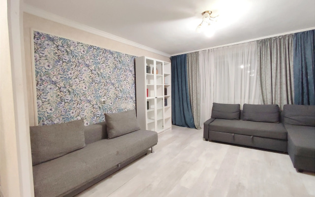 Welcome! для Путешествия и Командировки 3-комнатная квартира в Омске на Масленникова 60