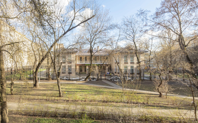 Dlya cehtverykh na Dubrovke 2 minuty do metro Flat