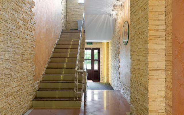 Grin Hotel 4*
