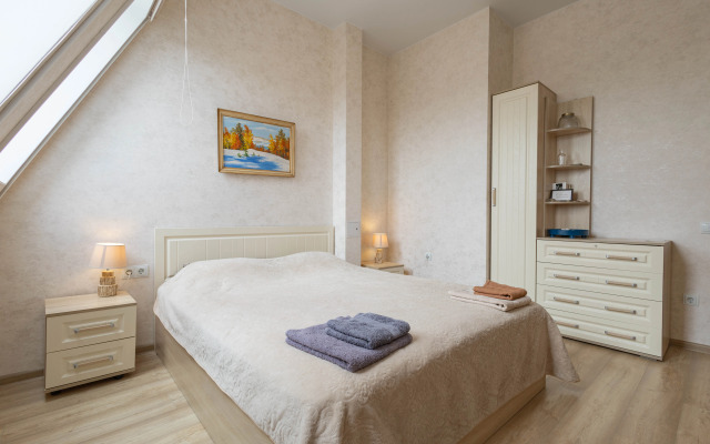 Апартаменты Современная студия возле озера