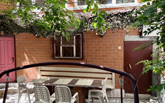 U Morya Na Yejskoy Kose Private House