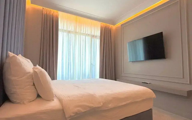 Na Ulitse Lenina 217A Apartments