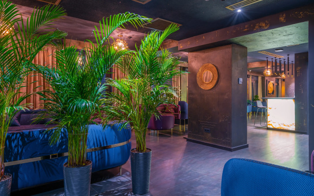Onyx Hotel
