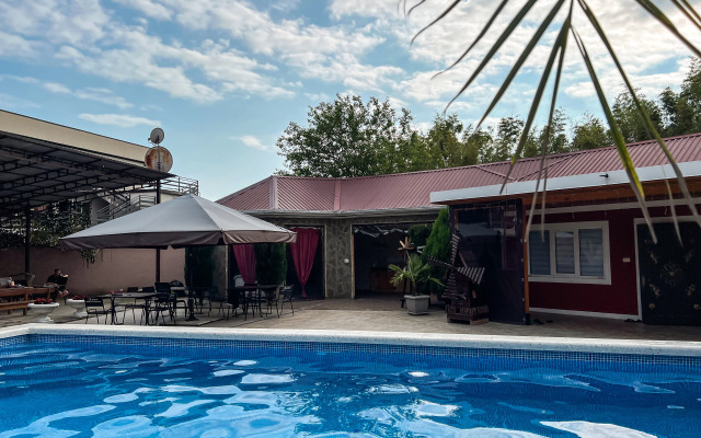 Rozovy Flamingo  Guest House