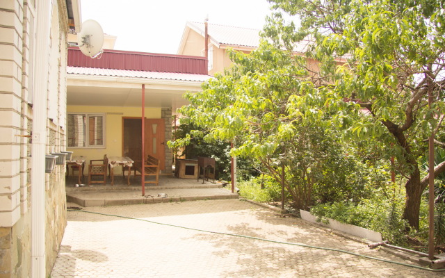 Kottedzh Uyut Guest House