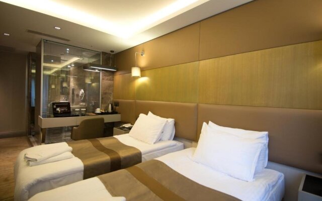 GK Regency Suites
