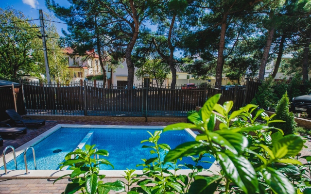 Anzhelika Hotel