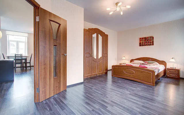 Апартаменты на Невском 84-86