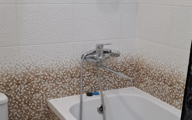 Квартира на Аллея Смелых 198б/2 1