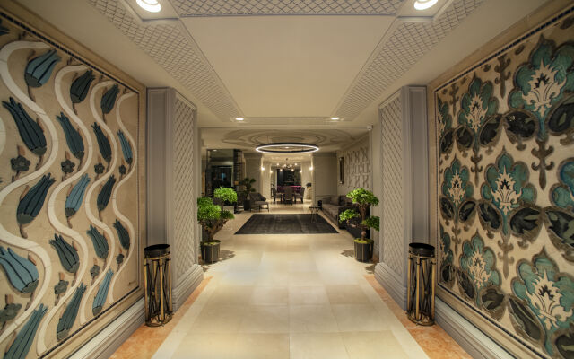 Taksim Square Hotel