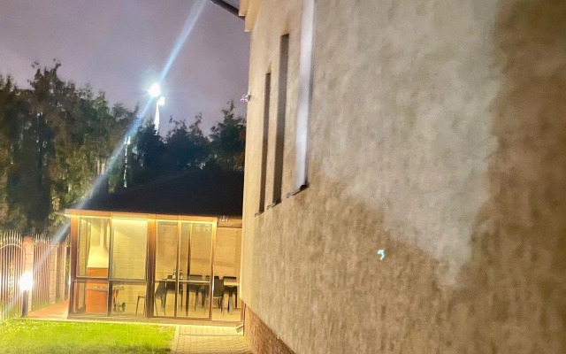 Ostrov Very Na 13 CHelovek SPA kompleks Bania Na Drovakh Bassein Guest House