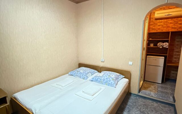 Na Bestuzheva Marlinskogo Guest House