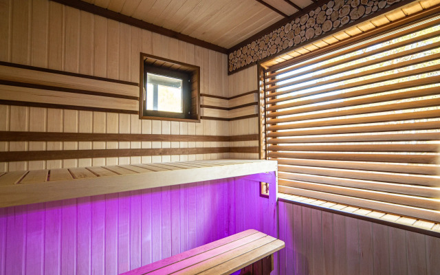 HappyInn Guest House