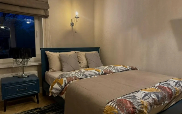 Kvartira Jennifer Apartment. Stil'naa atmosfernaa radom s morem i parkom