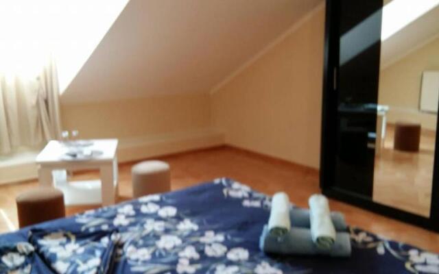 Renesans Hotel