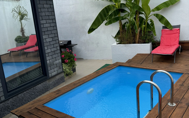 Гостевой дом Три дома на Хосте