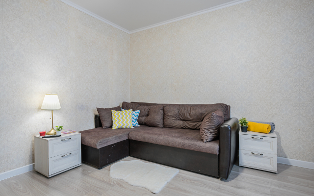 Otlichnaya dvukhkomnatnaya kvartira s yevroremontom Flat