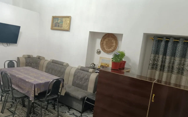 POLYOZ OTO Guest house