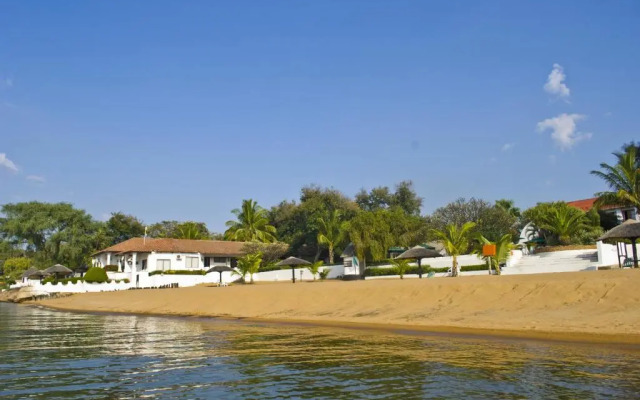 Sunbird Livingstonia Beach Hotel