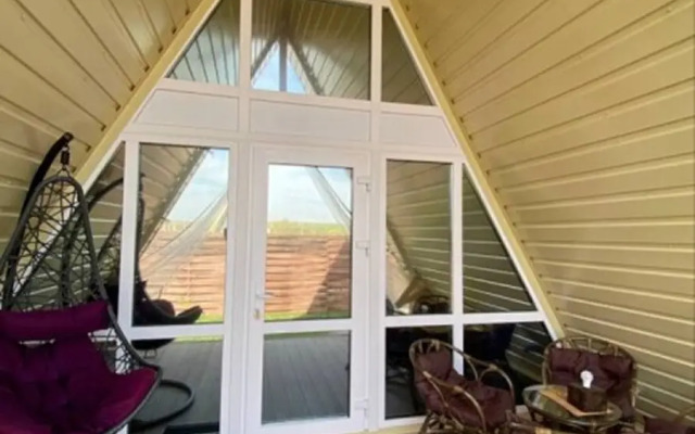 A-Frame S Chanom Korichnevy 2 Private house