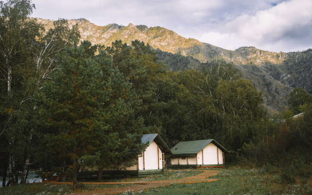 Oroktoy Park Glamping Altay