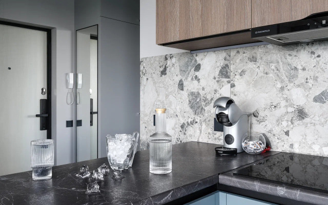 Апартаменты Видовые VEROM с выходом на набережную и парк Дельфин ЖК АTLANTIS