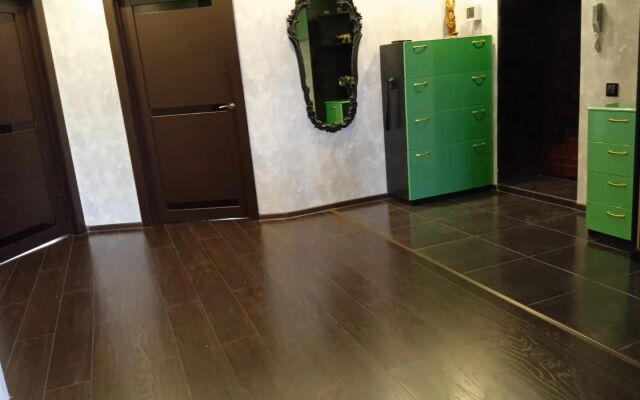 Апартаменты на Дзержинского