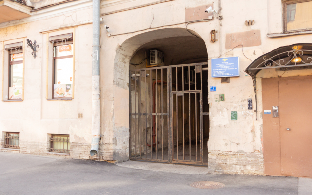 Жилые помещения Марата 57